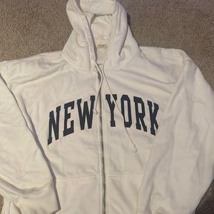 Brandy Melville Zip Up